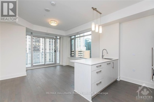 905 - 255 Bay Street, Ottawa, ON, photo 2
