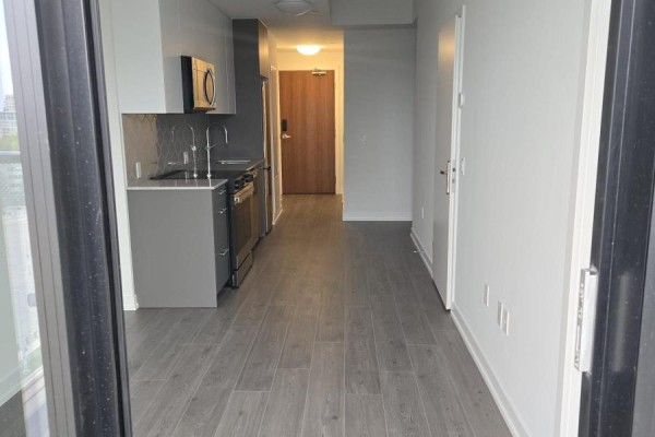 Den - 905 - 30 Francis Street S, Kitchener, ON N2G1H7 Photo 2