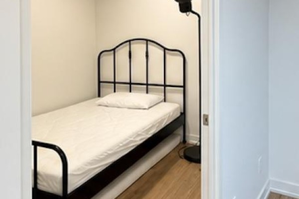 905 - 35 Parliament Street, Toronto, ON M5A0Z5 Photo 5