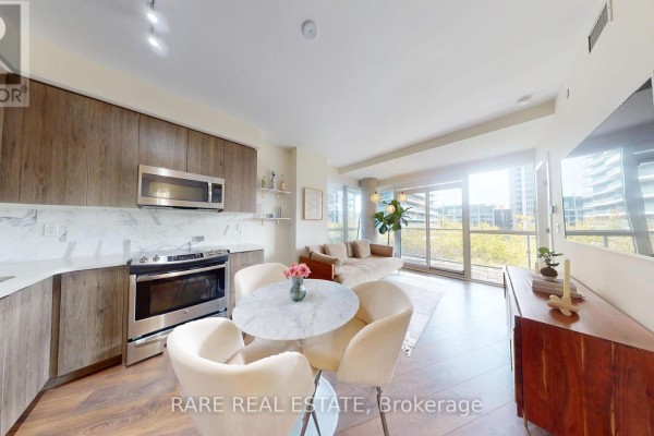 905 - 50 Bruyeres Mews, Toronto, ON, photo 2