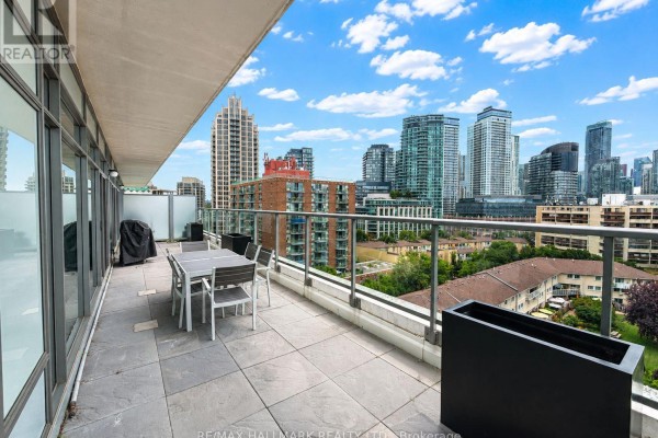 Primary Bedroom - 905 - 90 Stadium Road, Toronto, ON M5V3W5 Photo 5