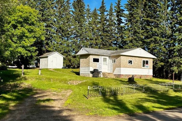 Other - 905 & 909 10th Street, Hylo, AB T0A1Z0 Photo 2