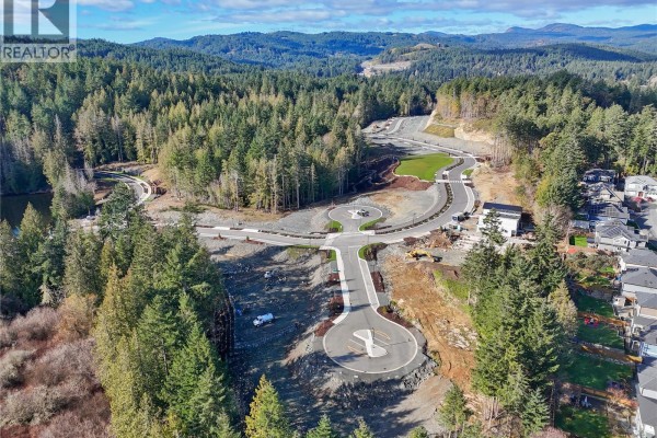 905 Cauldron Crt, Langford, BC V9C0R7 Photo 3
