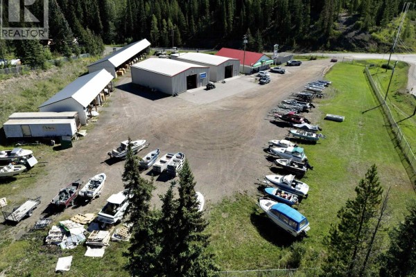 905 E 16 Highway, Burns Lake, BC V0J1E0 Photo 3