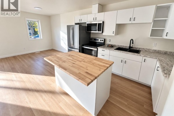 4pc Bathroom - 905b Argyle Avenue, Saskatoon, SK S7H2V9 Photo 5