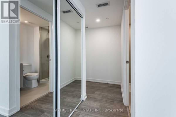906 - 19 Western Battery Road, Toronto, ON M6K3S4 Photo 4
