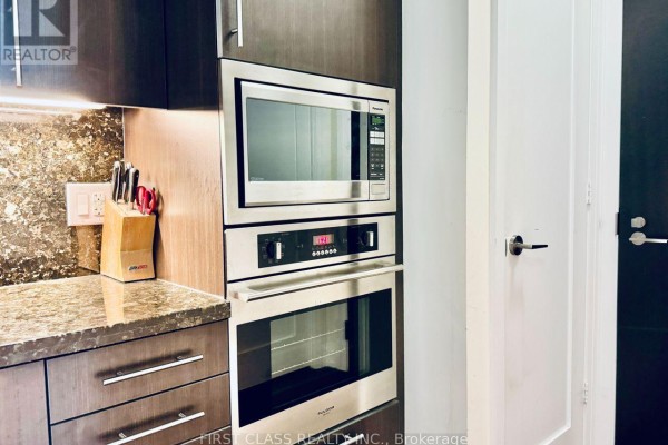 906 - 2 Anndale Drive, Toronto, ON M2N0G5 Photo 4