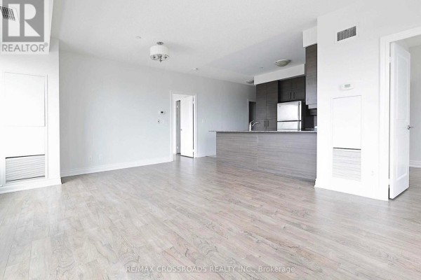 Primary Bedroom - 906 - 325 South Park Road, Markham, ON L3T0B8 Photo 4