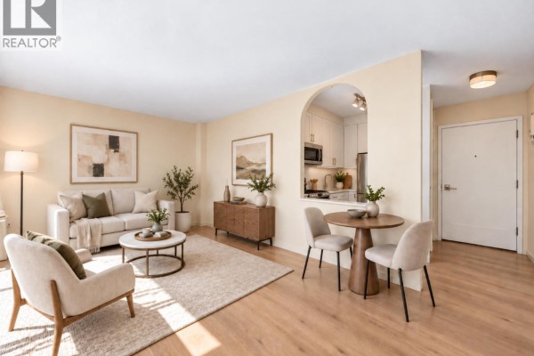 906 1251 Cardero Street, Vancouver, BC V6G2H9 Photo 4
