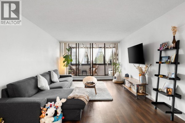 906 2020 Bellwood Avenue, Burnaby, BC V5B4P8 Photo 3