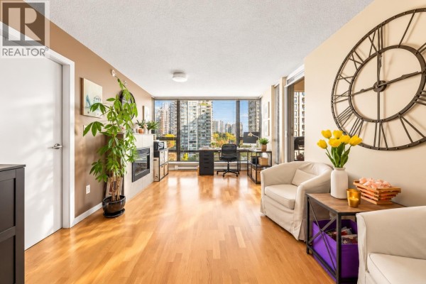 906 4118 Dawson Street, Burnaby, BC V5C0A3 Photo 2