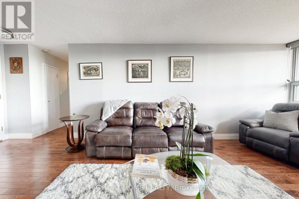 Bedroom 2 - 907 - 151 Larose Avenue E, Toronto, ON M9P1B3 Photo 5