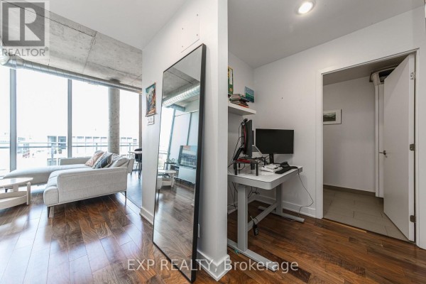 907 - 360 Mcleod Street, Ottawa, ON K2P1A9 Photo 4