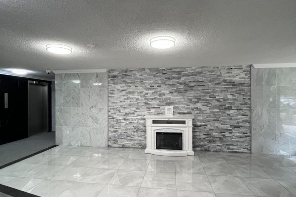 Kitchen - 907 - 4 Kings Cross Road, Brampton, ON L6T3X8 Photo 3