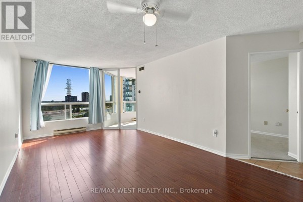 Dining room - 907 - 4470 Tucana Court, Mississauga, ON L5R3K8 Photo 2