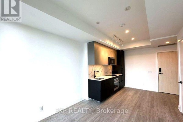 Primary Bedroom - 907 - 699 Sheppard Avenue E, Toronto, ON M2K0J5 Photo 3