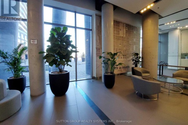 Dining room - 907 - 70 Distillery Lane, Toronto, ON M5A0E3 Photo 2