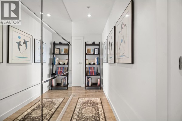 907 110 Switchmen Street, Vancouver, BC V6A0C6 Photo 5