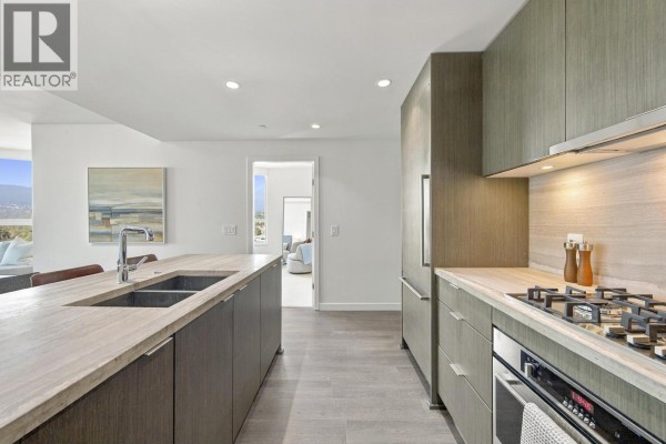 907 112 E 13th Street, North Vancouver, BC V7L0E4 Photo 5