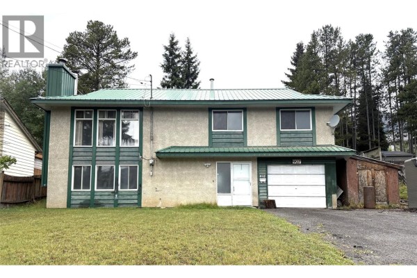 907 Alpine Way, Elkford