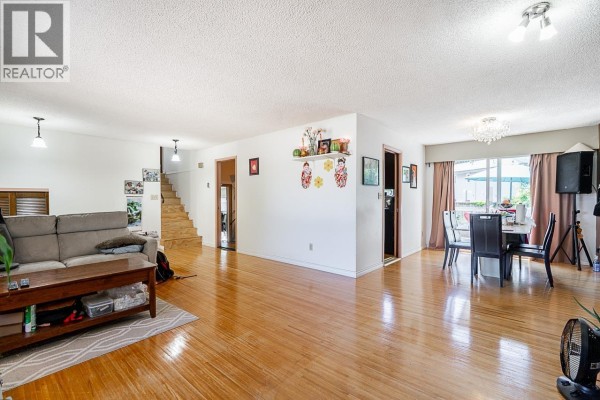 9071 No. 4 Road, Richmond, BC V7A2Y8 Photo 4