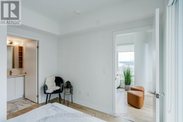 Bedroom 2 - 908 - 1100 Sheppard Avenue W, Toronto, ON M3K0E4 Photo 4
