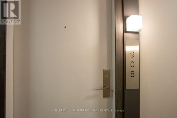 908 - 318 Richmond Street W, Toronto, ON, photo 3