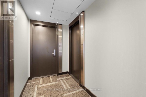 Den - 908 - 39 Sherbourne Street, Toronto, ON M5A0L8 Photo 4