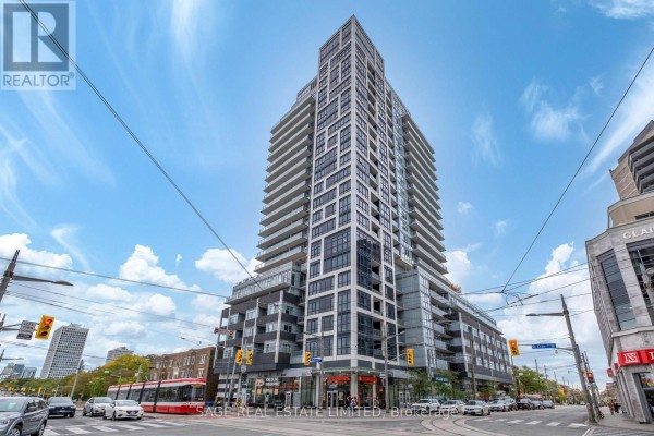 908 - 501 St Clair Avenue W, Toronto