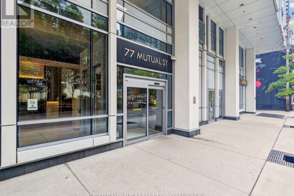908 - 77 Mutual Street, Toronto, ON M5B2A9 Photo 2