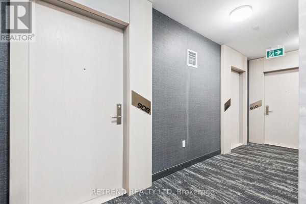 908 - 77 Mutual Street, Toronto, ON M5B2A9 Photo 4