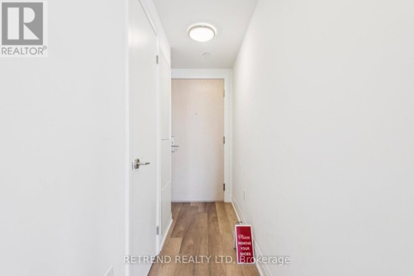908 - 77 Mutual Street, Toronto, ON M5B2A9 Photo 5