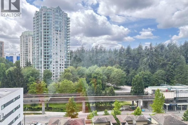 908 5938 Olive Street, Burnaby, BC V5H2P6 Photo 2