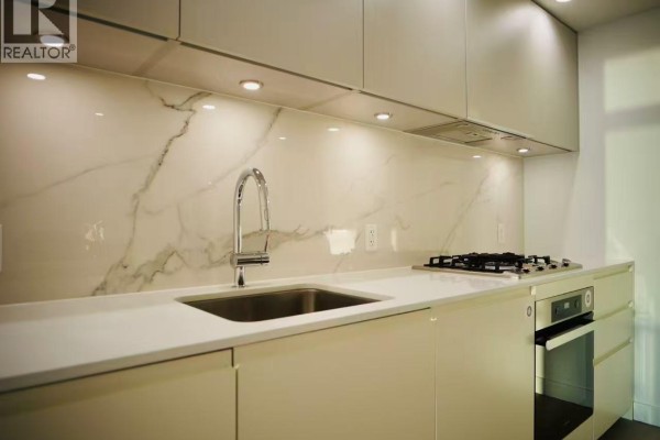 908 6537 Telford Avenue, Burnaby, BC V5H0K9 Photo 4