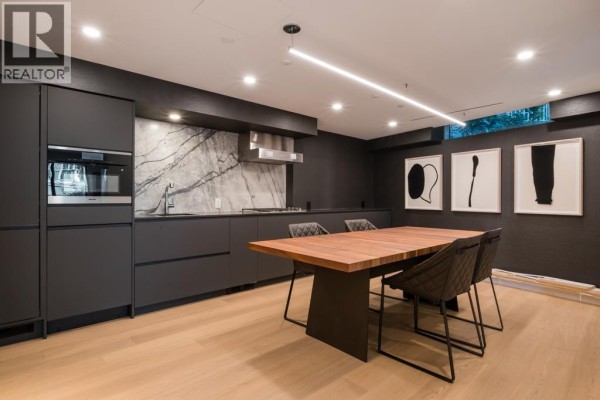 908 889 Pacific Street, Vancouver, BC V6Z1X3 Photo 5