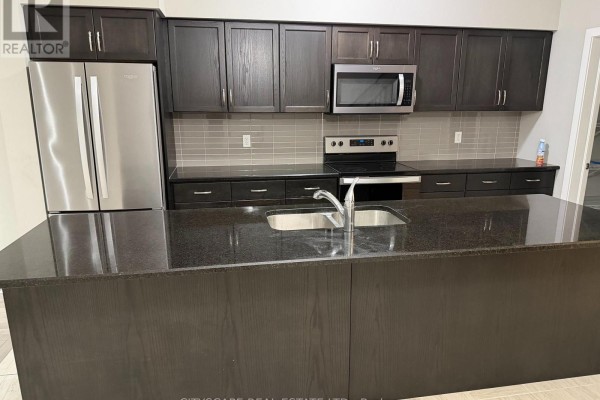Great room - 908 Robert Ferrie Drive, Kitchener, ON N2R0P2 Photo 3