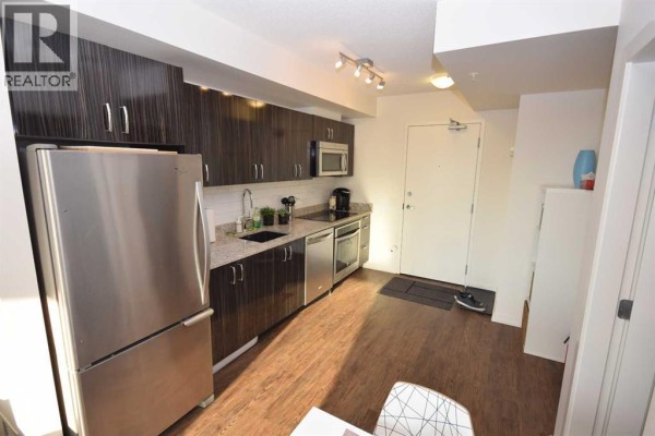 4pc Bathroom - 909, 450 8 Avenue Se, Calgary, AB T2G1T2 Photo 5