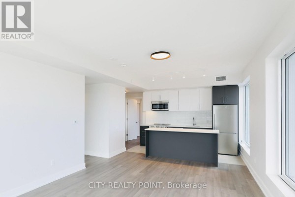 909 - 2525 Bathurst Street, Toronto, ON M6B2Y9 Photo 3