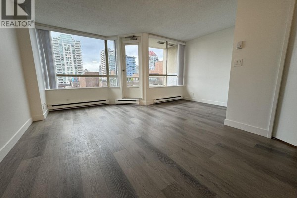 909 1330 Hornby Street, Vancouver, BC V6Z1W5 Photo 3