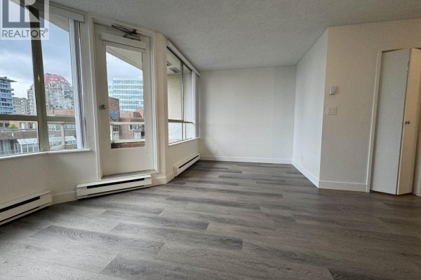 909 1330 Hornby Street, Vancouver, BC V6Z1W5 Photo 4