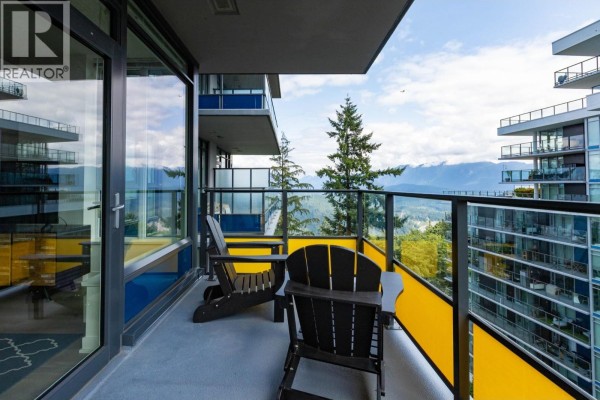 909 8850 University Crescent, Burnaby, BC V5A0C8 Photo 3