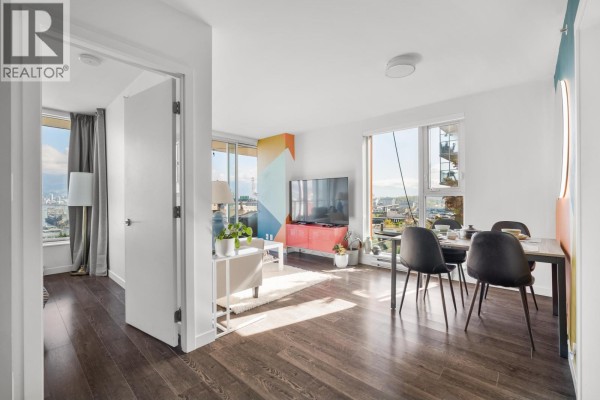 909 955 E Hastings Street, Vancouver, BC V6A0G8 Photo 4