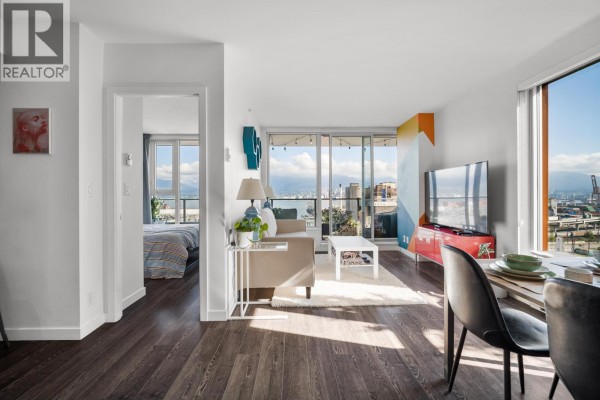 909 955 E Hastings Street, Vancouver, BC V6A0G8 Photo 5