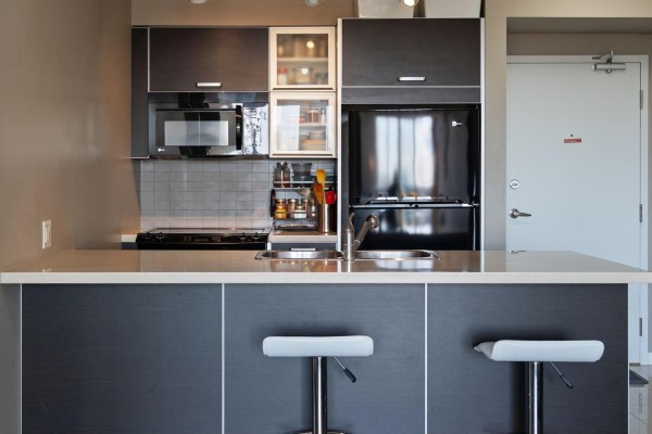 909 9981 Whalley Boulevard, Surrey, BC V3T0G6 Photo 5
