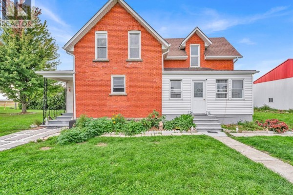Residential for sale at 909 Mersea Road 10, Leamington, ON - MLS® 4S06j8
