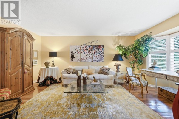 Dining room - 909 Ridge Valley Drive, Oshawa, ON L1K2G1 Photo 5