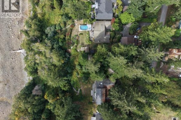 9091 Stager Road, Powell River, BC V8A0H6 Photo 3