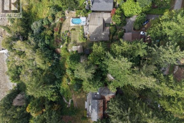 9091 Stager Road, Powell River, BC V8A0H6 Photo 4