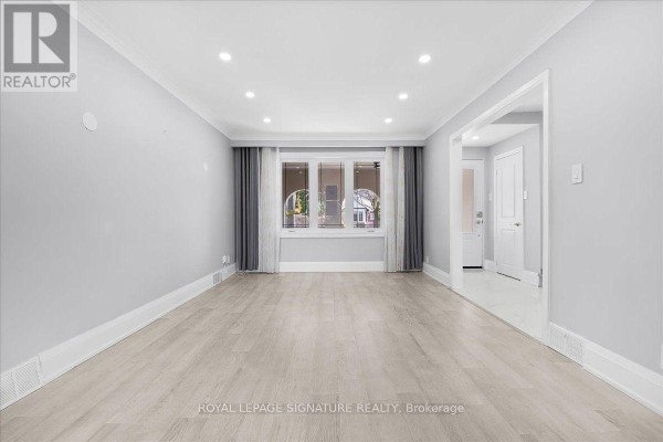 Primary Bedroom - 90a Bicknell Avenue, Toronto, ON M6M4G7 Photo 4