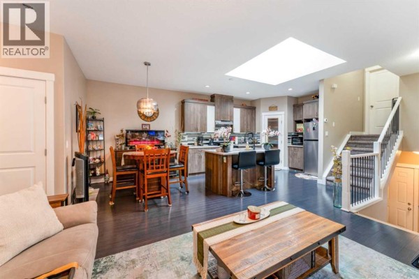 Kitchen - 91 Baysprings Way Sw, Airdrie, AB T4B4C4 Photo 5